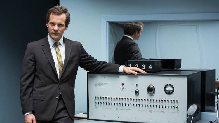 You are currently viewing Experimenter: Stanley Milgram, o Psicólogo que Abalou a América