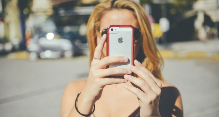 You are currently viewing Mood Magazine: Os prazeres de sempre estão a entediá-la